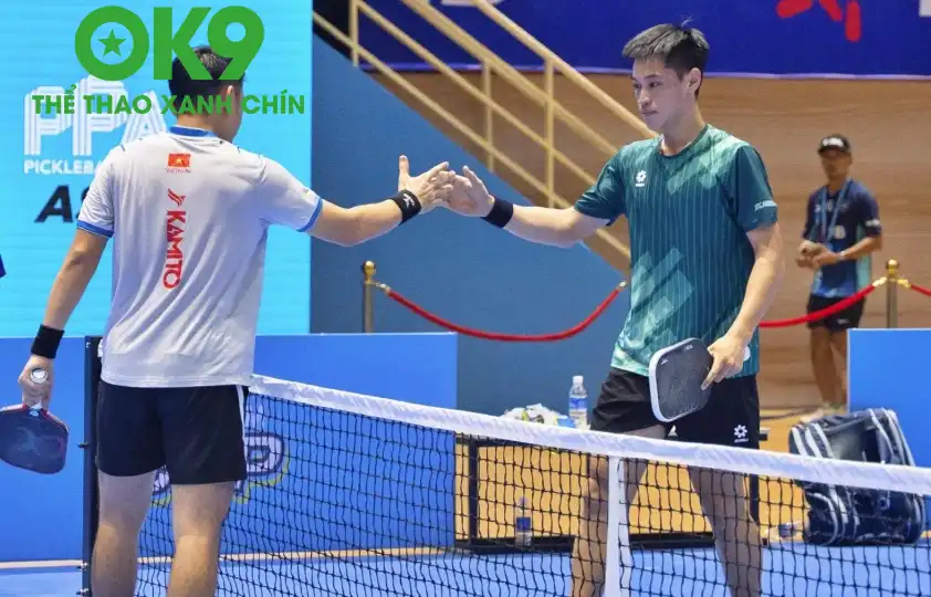 Lý Hoàng Nam chấp nhận lời xin lỗi, kêu gọi khán giả bao dung hơn với Vinh Hiển